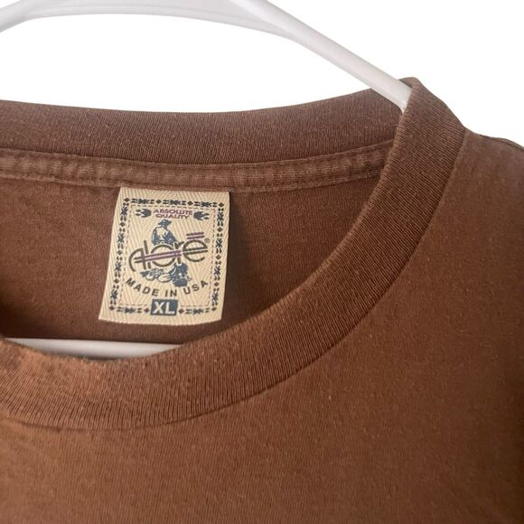 Alore USA Size XL Vintage 90s Native Eagle Feathers Brown Short Sleeve T Shirt - Picture 5 of 7